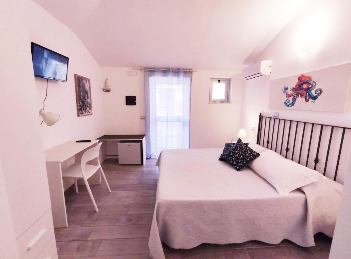 B&B Capo Rizzuto Fronte Mare Exteriér fotografie