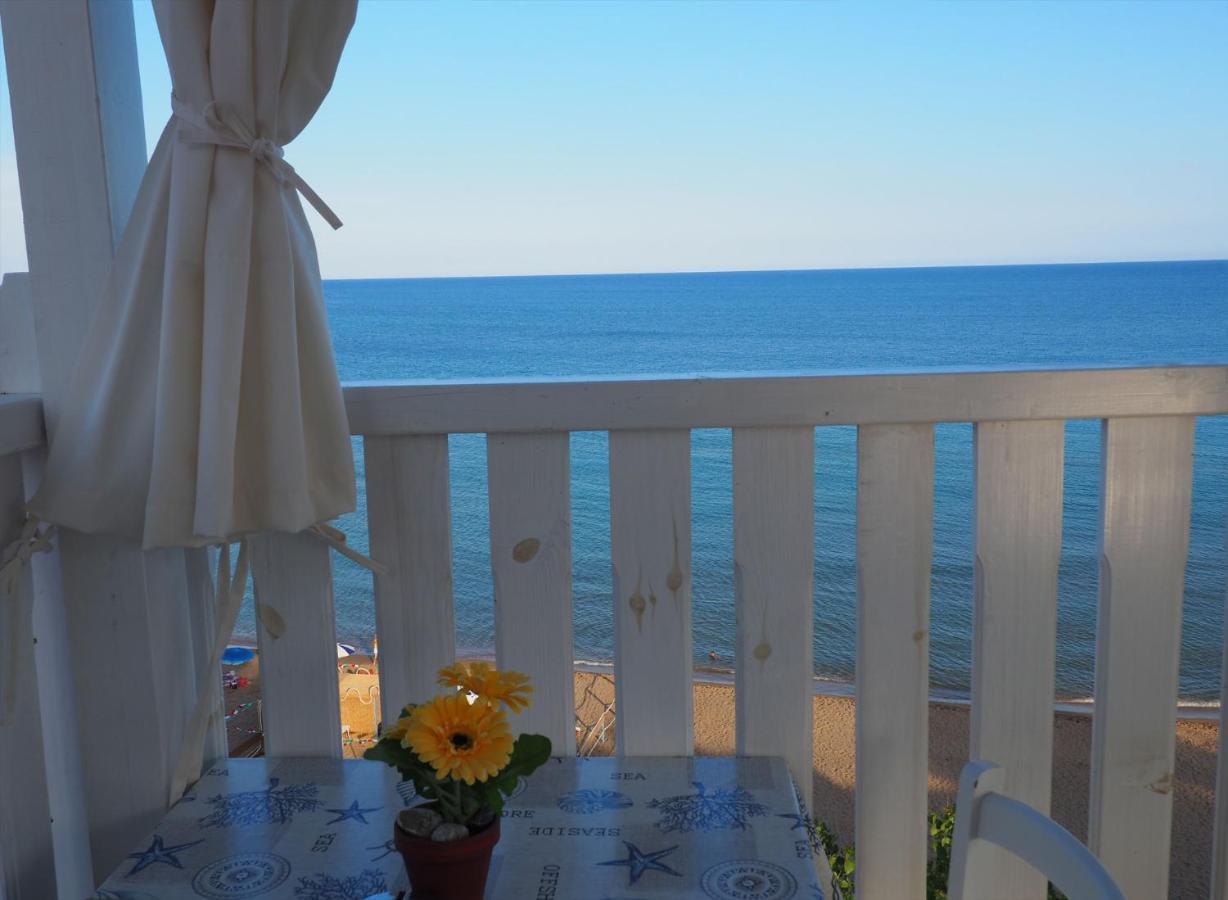 B&B Capo Rizzuto Fronte Mare Exteriér fotografie